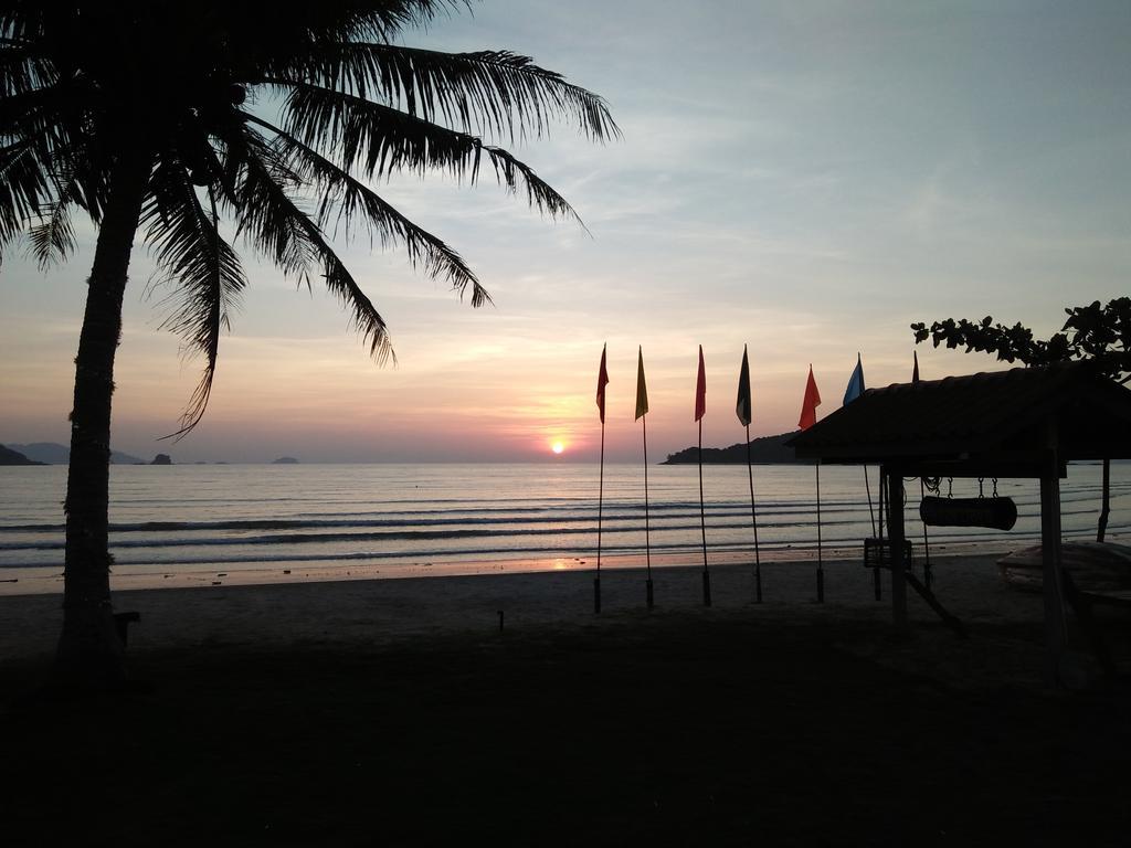 Happy Days Resort Koh Mak Extérieur photo